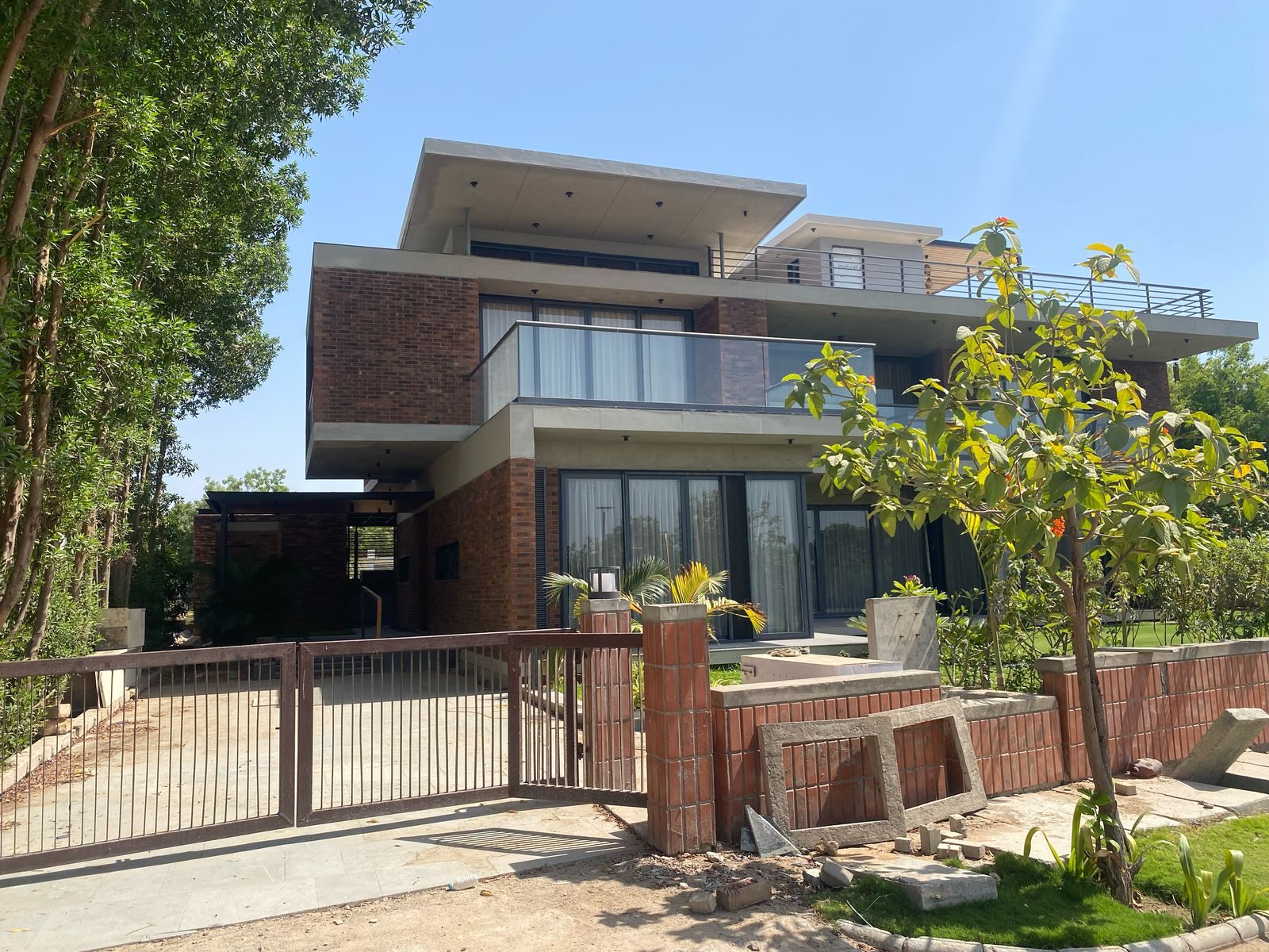 Nirav Shah Residence
