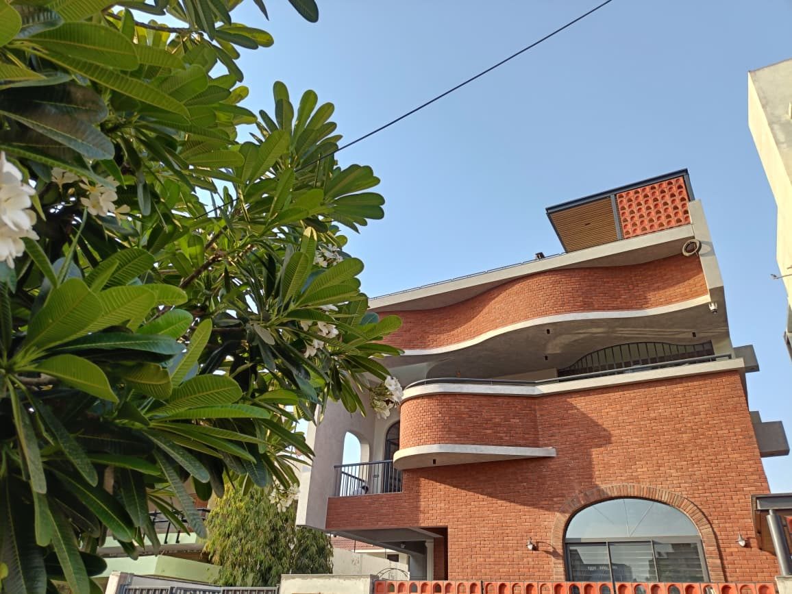 Raval Residence