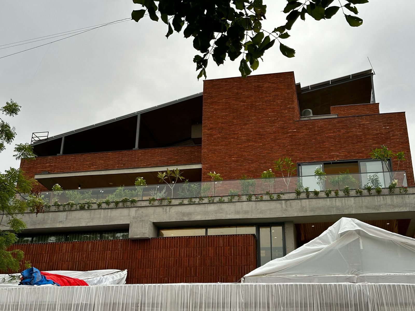 Jibhaidas Residence